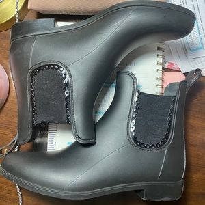 Jack Rogers “Sallie” Rainboots